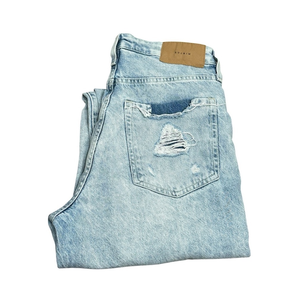 H&M Mom Jeans Distressed Light Blue Denim Size 6